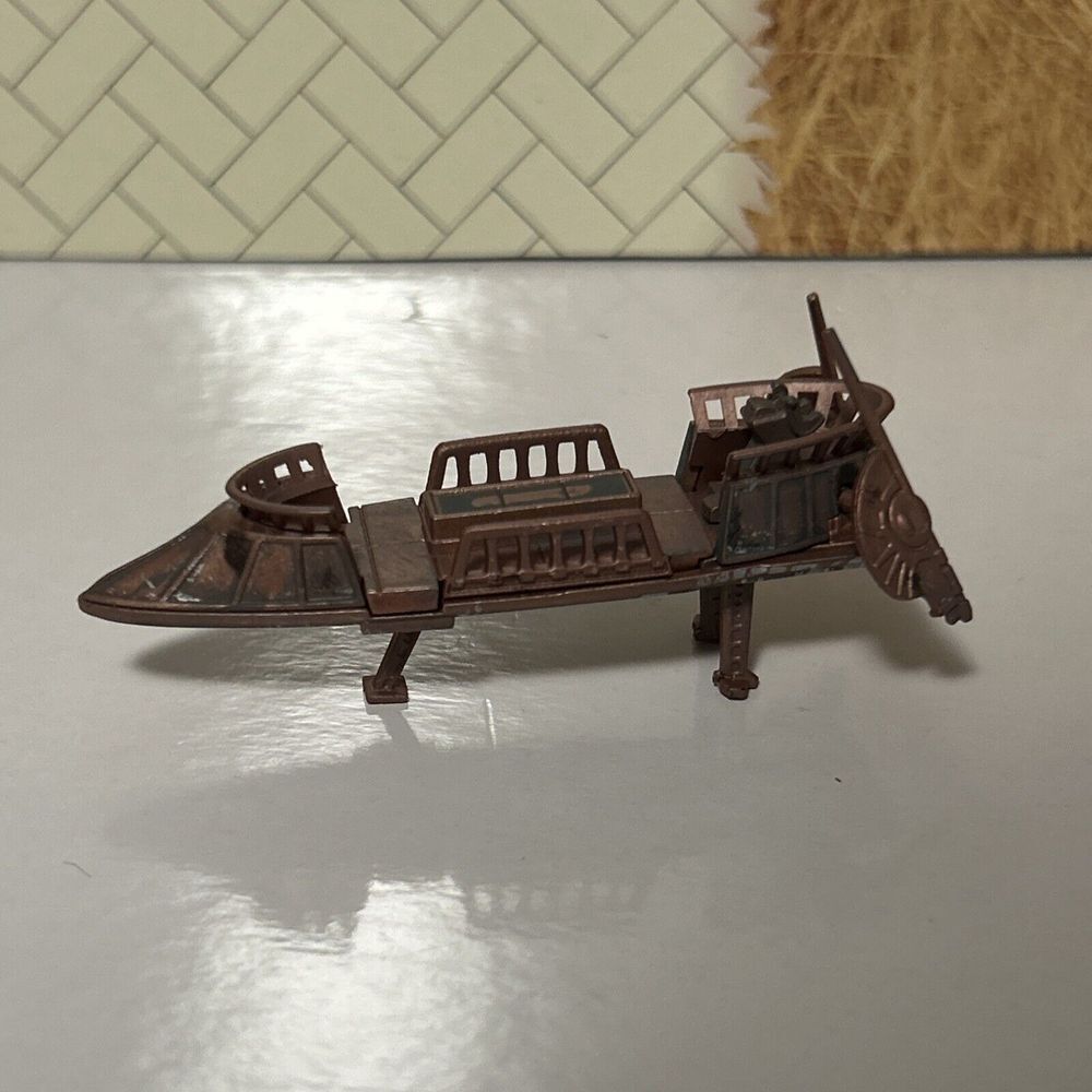 Star Wars Titanium Series: Jabba Desert Skiff 3" Ship